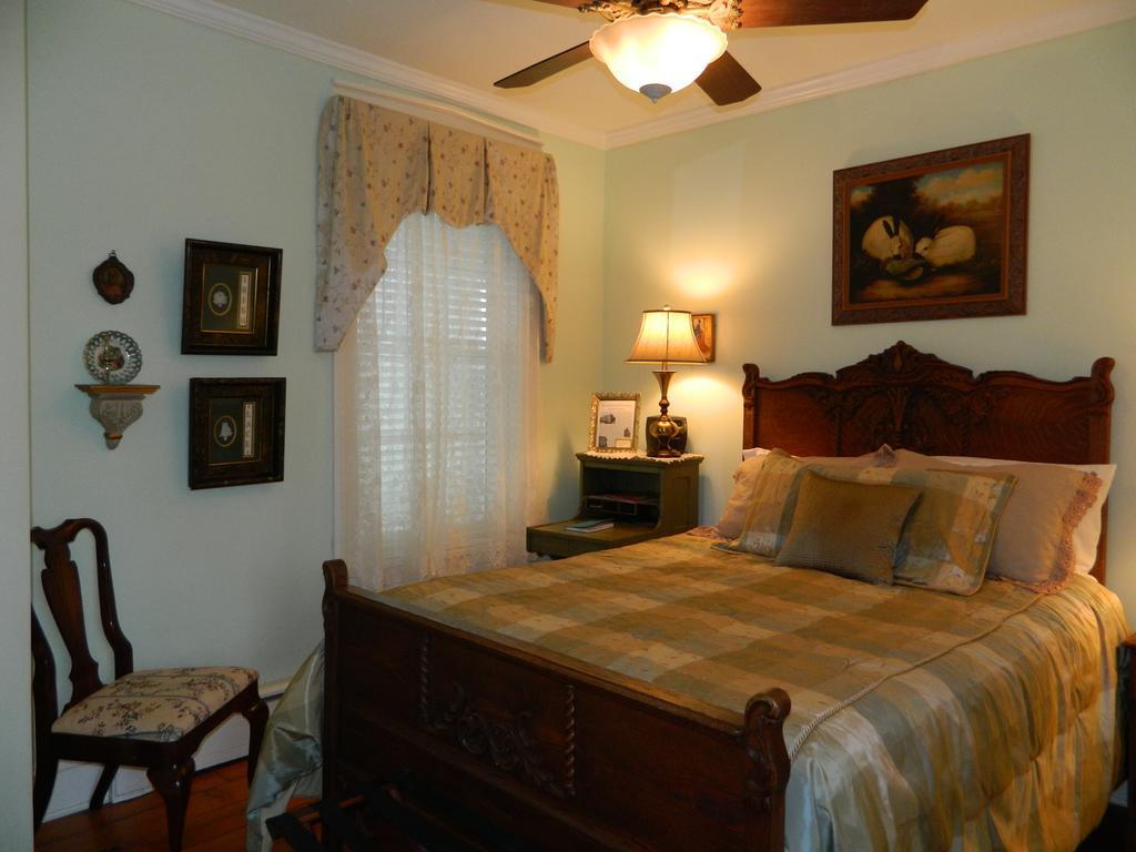 Ej Bowman House Bed & Breakfast Lititz Exteriör bild